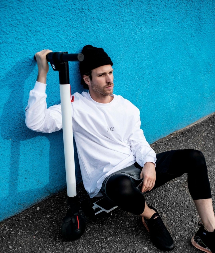 thumb_20230426192811_174