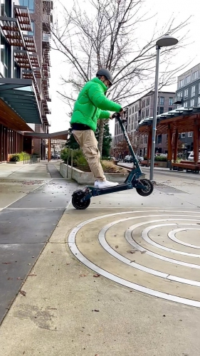 thumb_20230428172039_238