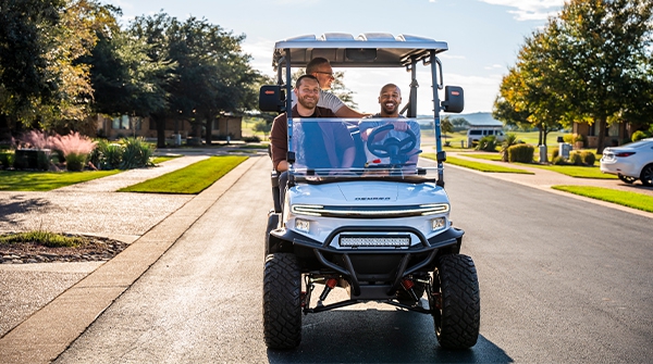 着力出击，电动低快车发力ing